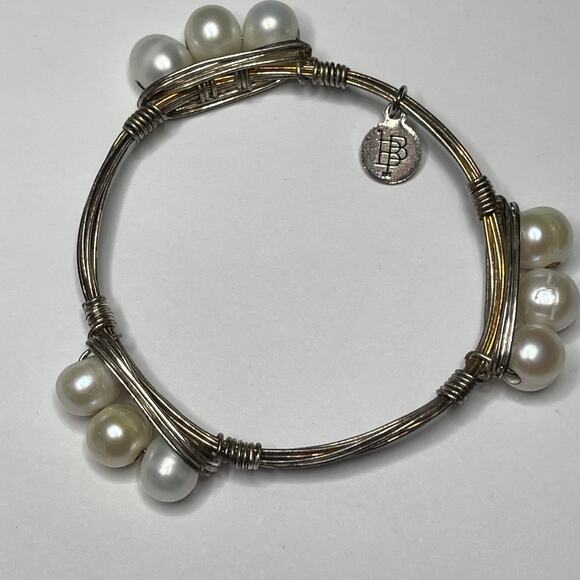 BOURBON & BOWETIES gold tone bracelet bangle PEARL signed jewelry wire wrapped - Picture 2 of 12